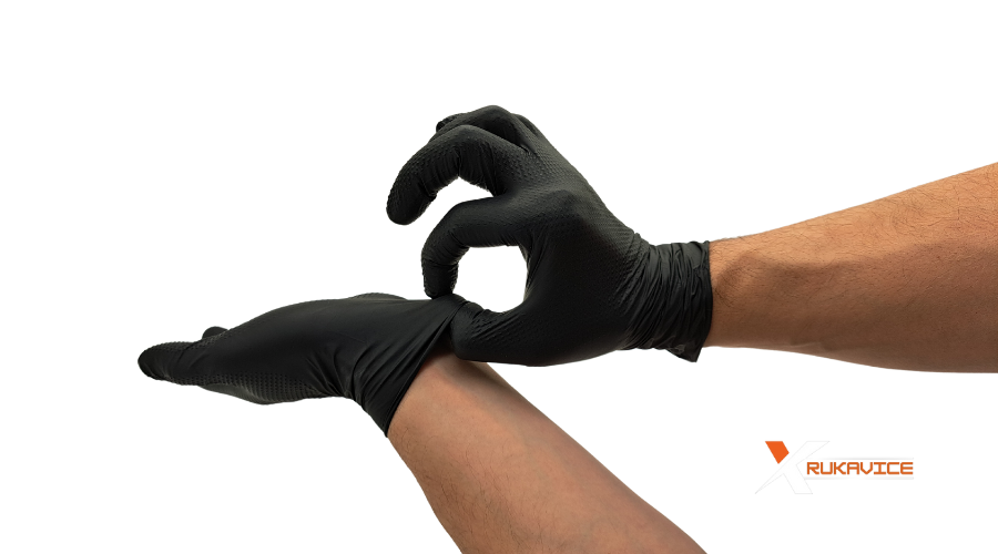Nitrilove-rukavice-mercator-gogrip-black-2-krát-hrubšie